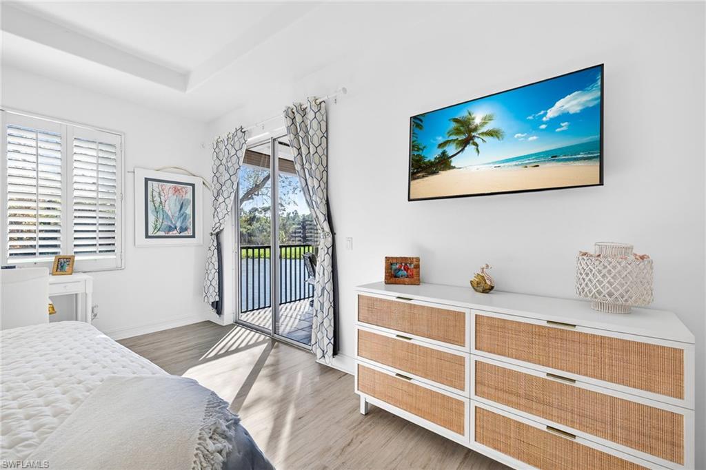 EDGEWATER - Residential