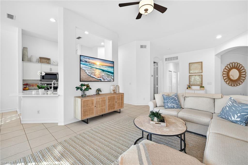 EDGEWATER - Residential