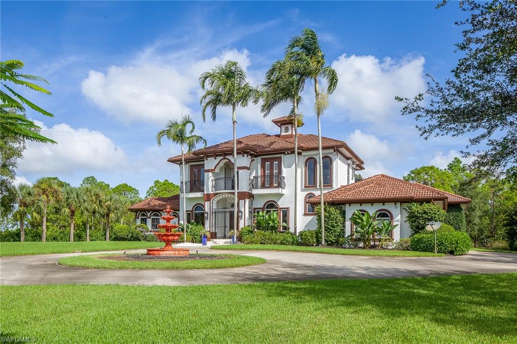 LIVINGSTON WOODS - Residential