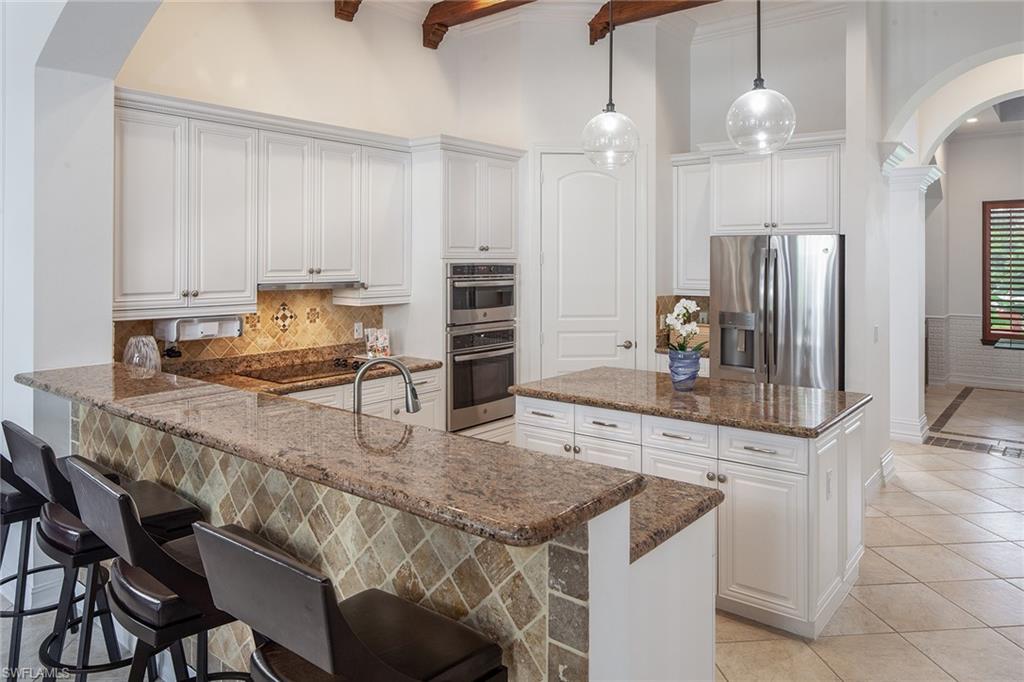 LIVINGSTON WOODS - Residential