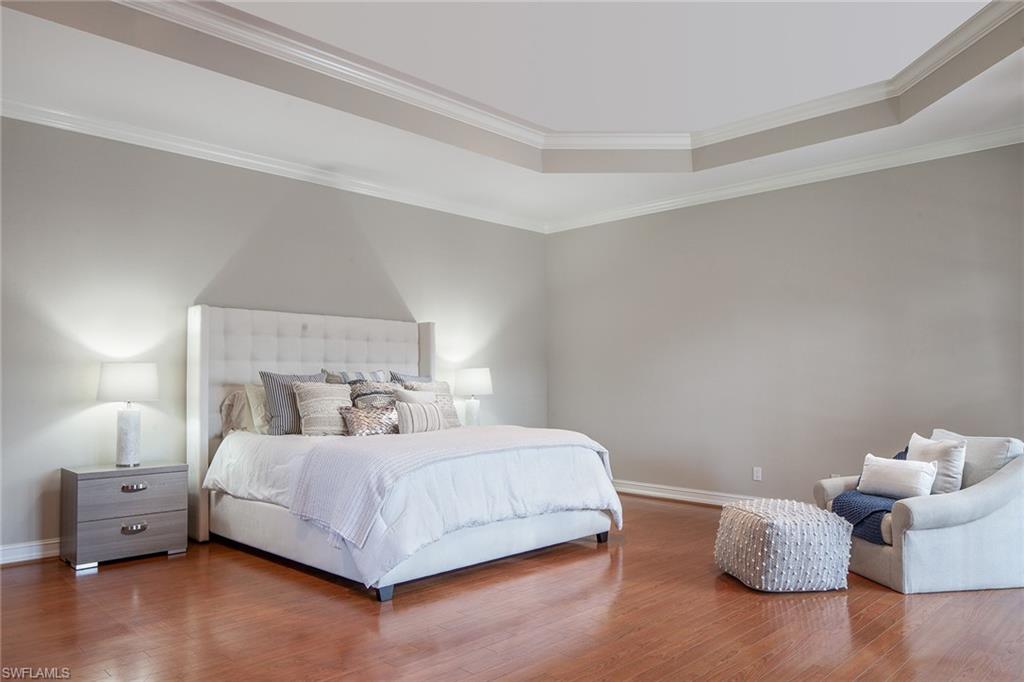 LIVINGSTON WOODS - Residential