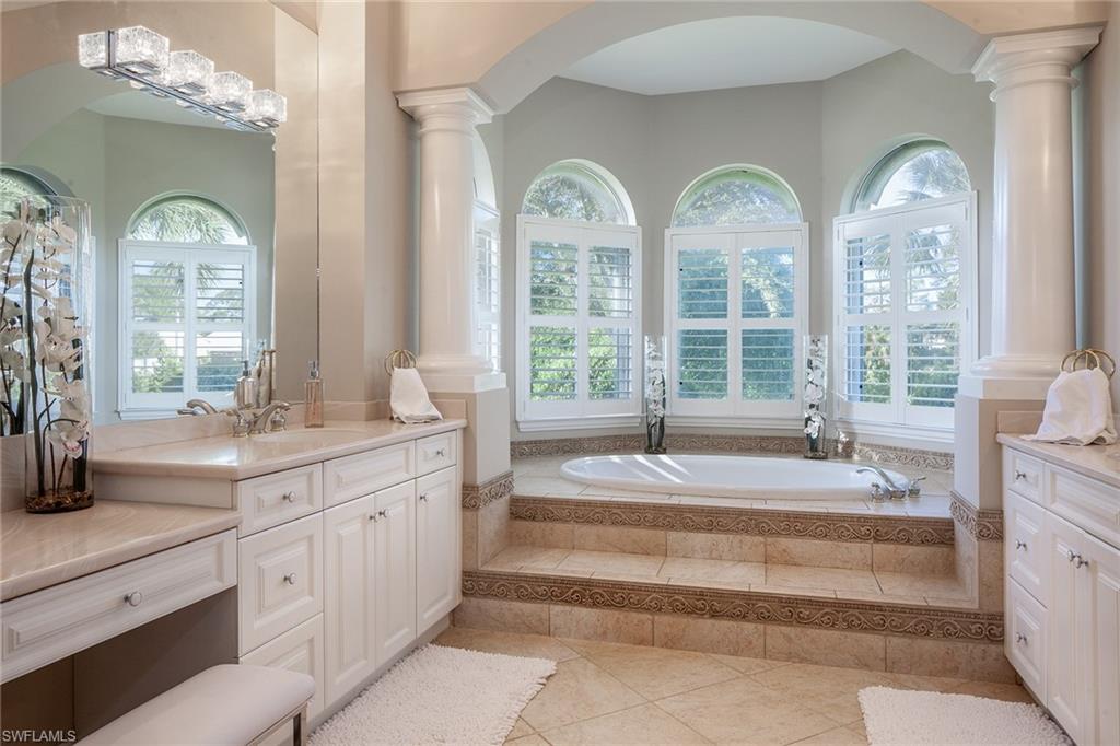 LIVINGSTON WOODS - Residential