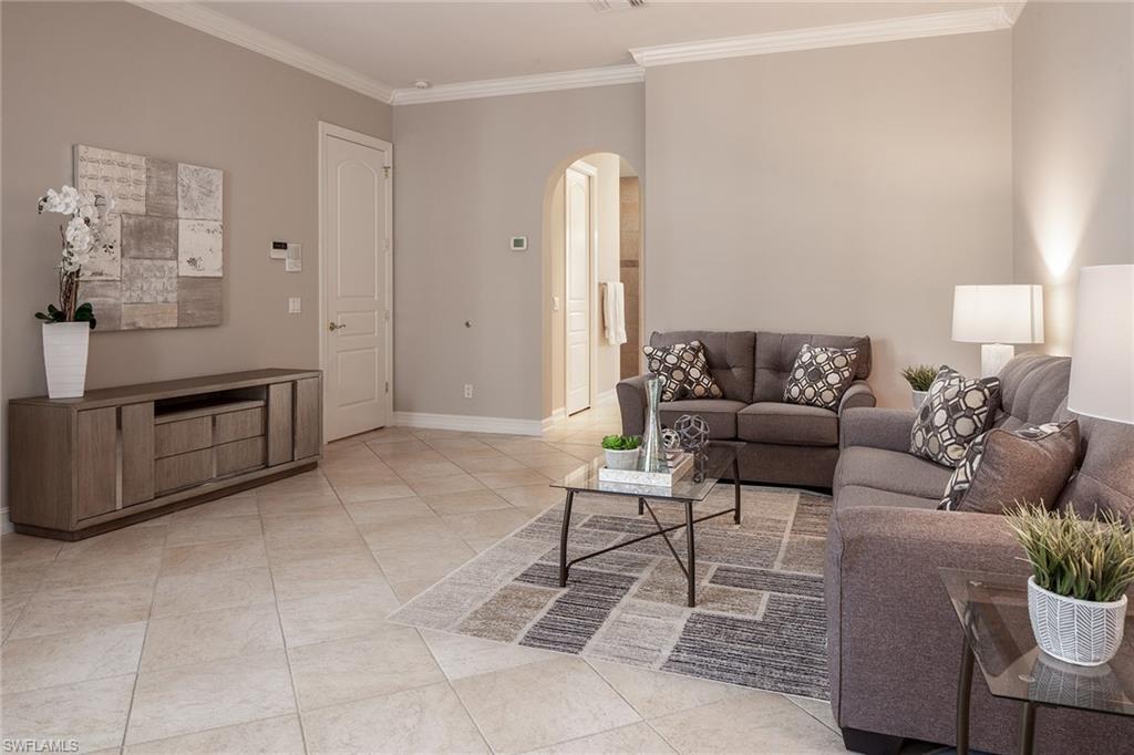 LIVINGSTON WOODS - Residential