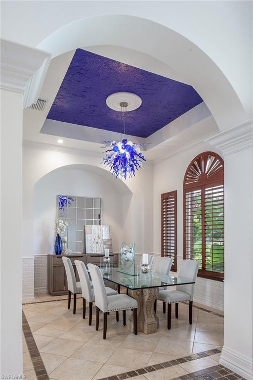 LIVINGSTON WOODS - Residential