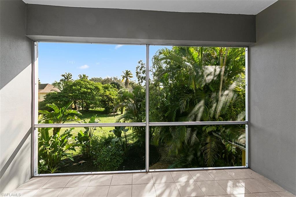 SOLANA OAKS - Residential