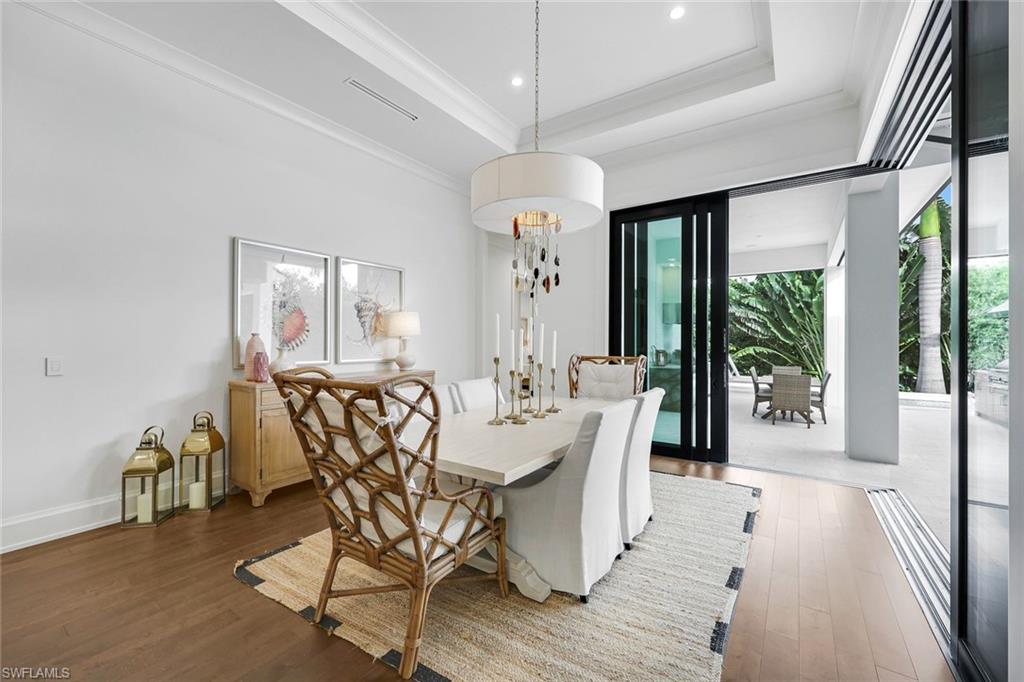 MOORINGS - Residential Lease