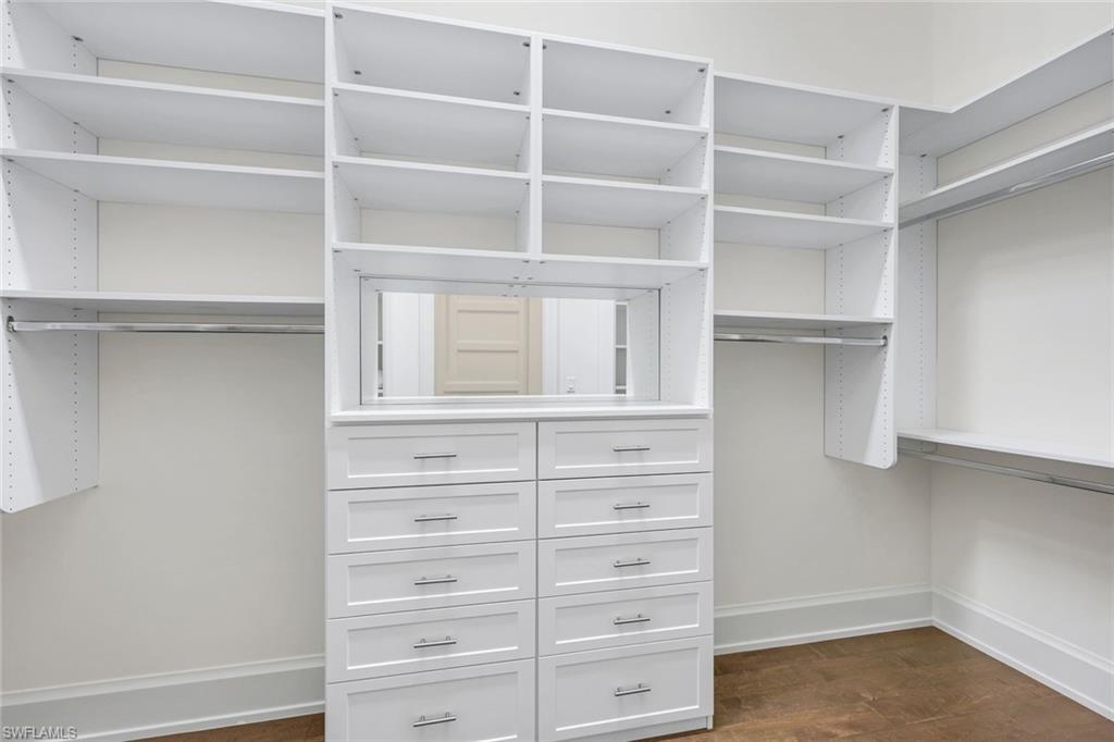 MOORINGS - Residential Lease