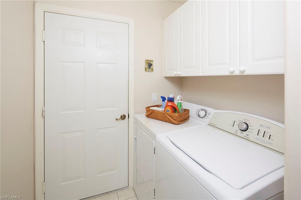 COLONIAL LINKS - Residential