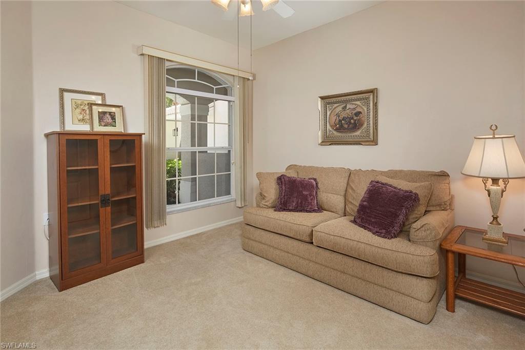 COLONIAL LINKS - Residential