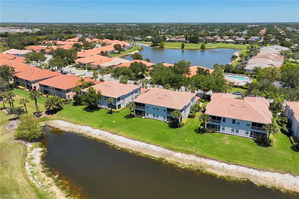 COLONIAL LINKS - Residential