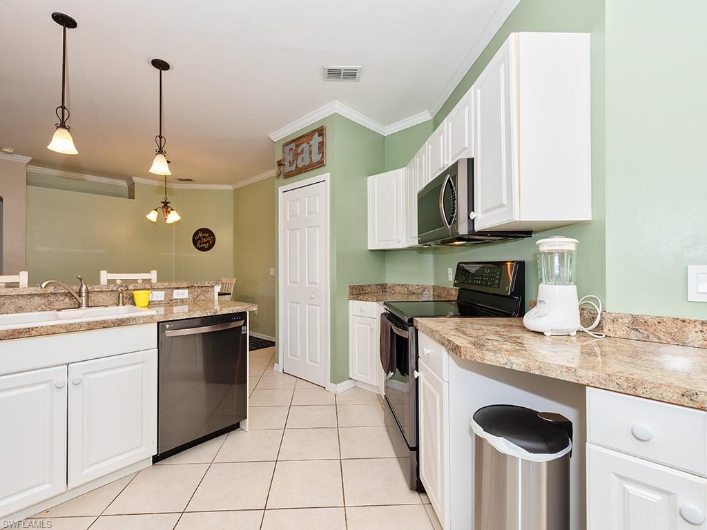 WILSHIRE PINES - Residential Lease