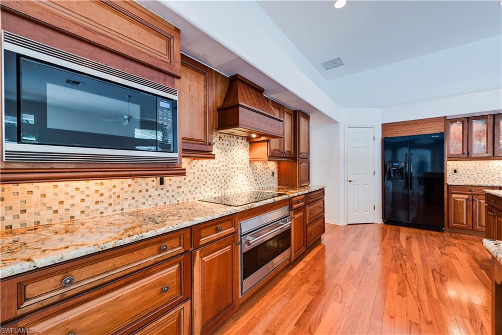 HAWKSRIDGE - Residential