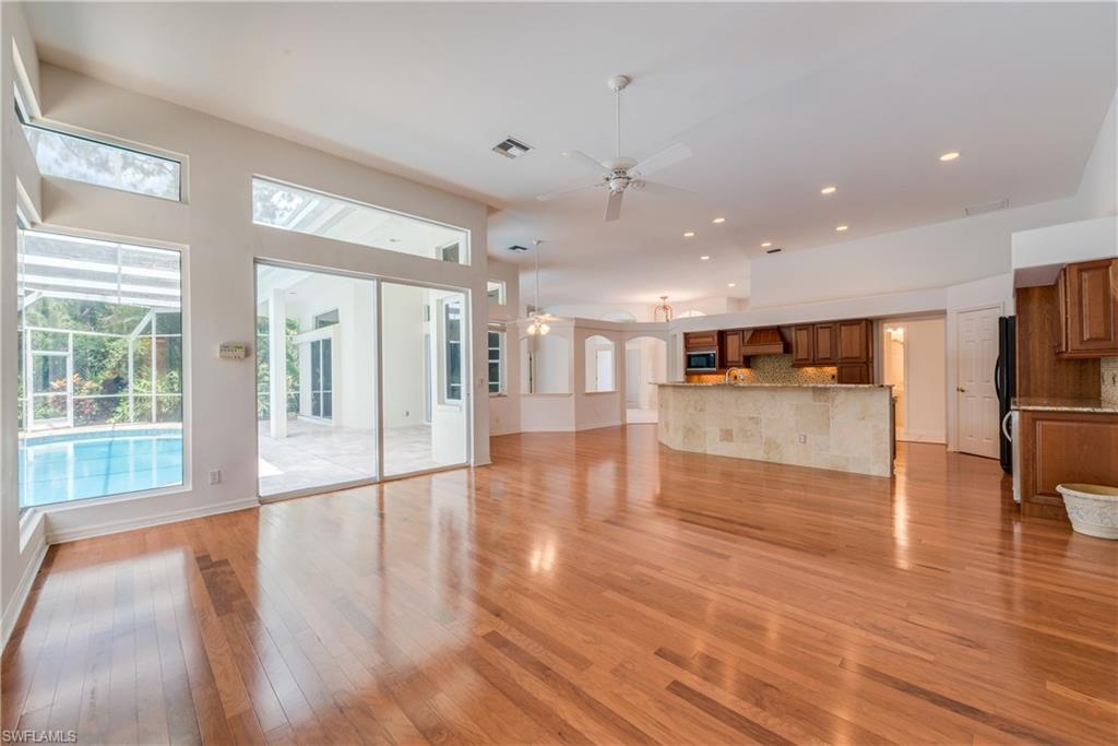 HAWKSRIDGE - Residential