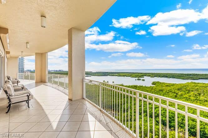 TOWER POINTE AT ARBOR TRACE - Residential