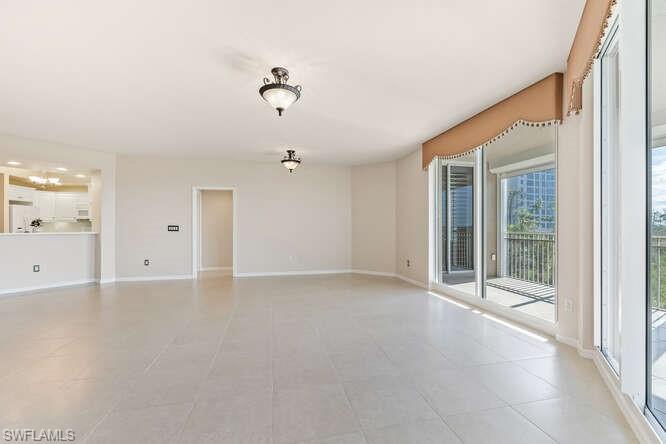 TOWER POINTE AT ARBOR TRACE - Residential