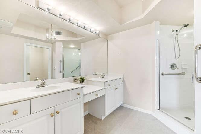 TOWER POINTE AT ARBOR TRACE - Residential