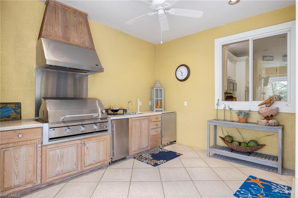 KINZIE ISLAND - Residential