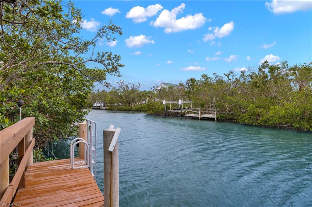 KINZIE ISLAND - Residential