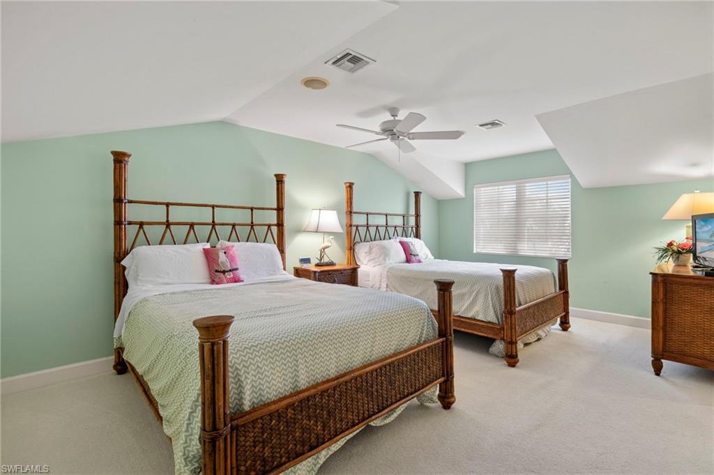 KINZIE ISLAND - Residential