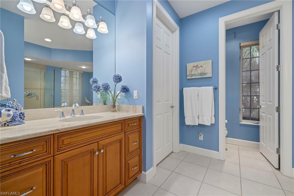 KINZIE ISLAND - Residential