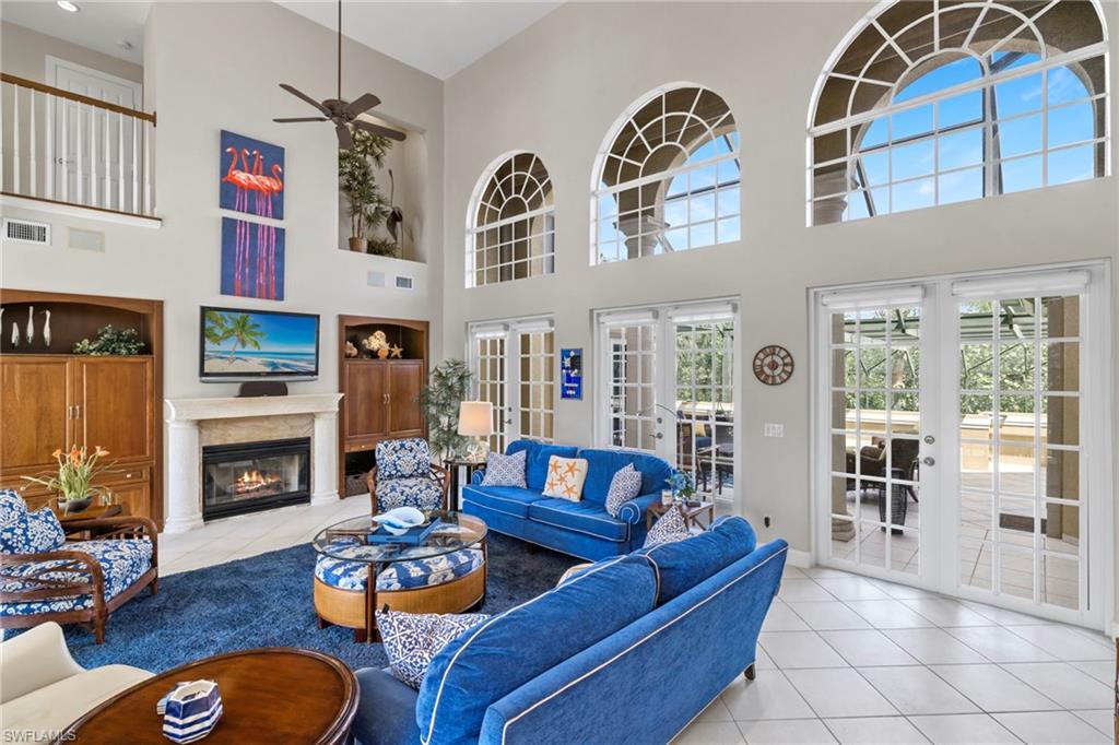 KINZIE ISLAND - Residential