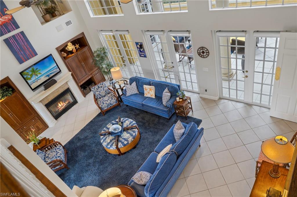 KINZIE ISLAND - Residential