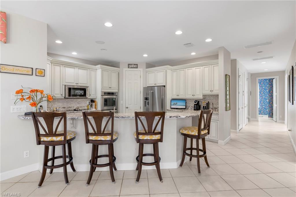 KINZIE ISLAND - Residential