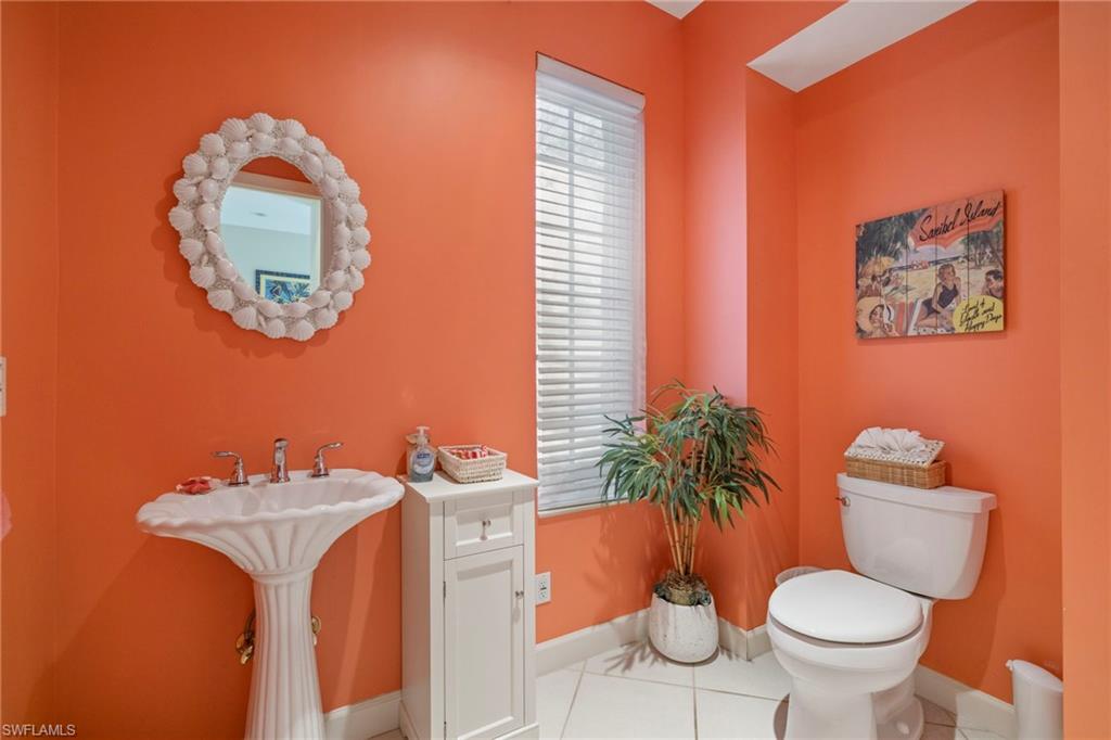 KINZIE ISLAND - Residential