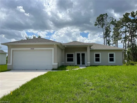 1869 Maurice Ave, Lehigh Acres, FL 33972 - #: 223003328