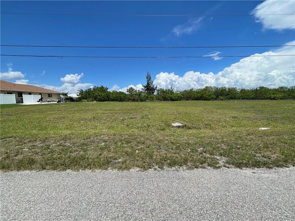CAPE CORAL - Land