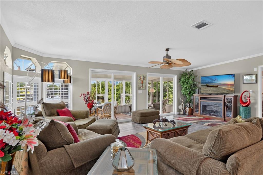 17520 Azalea LN