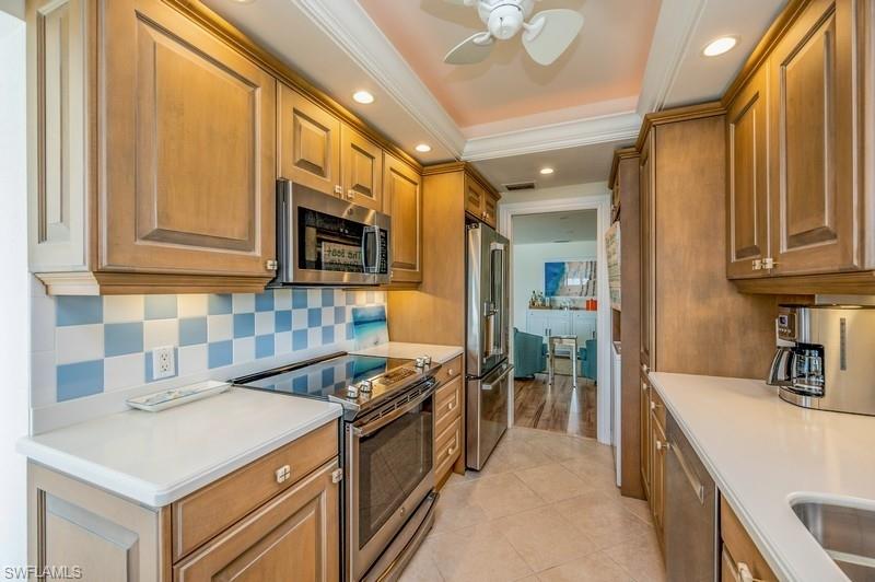 HARBORSIDE GARDENS - Residential