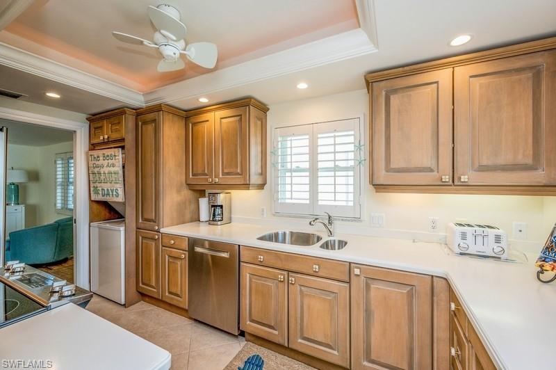 HARBORSIDE GARDENS - Residential