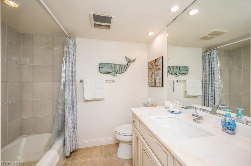 HARBORSIDE GARDENS - Residential