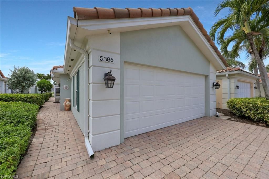 Photo of 5386 Guadeloupe WAY, NAPLES, FL 34119 (MLS # 226021181)