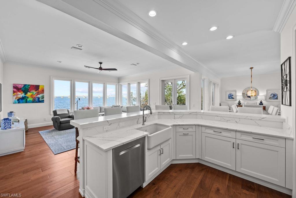 METES AND BOUNDS - Residential