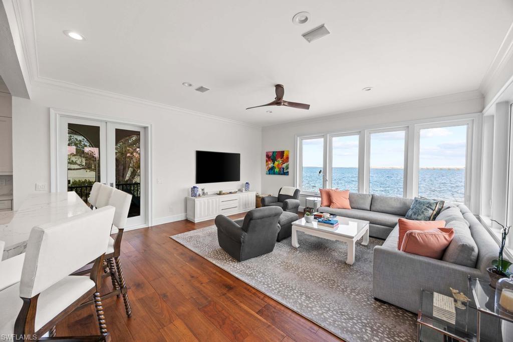 METES AND BOUNDS - Residential