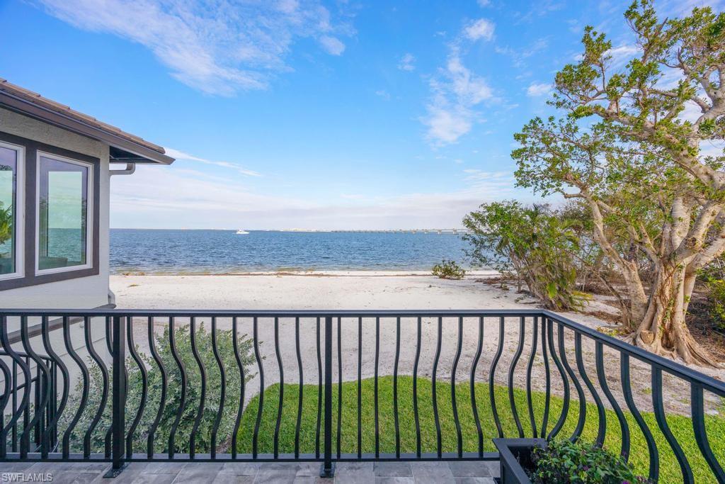 METES AND BOUNDS - Residential