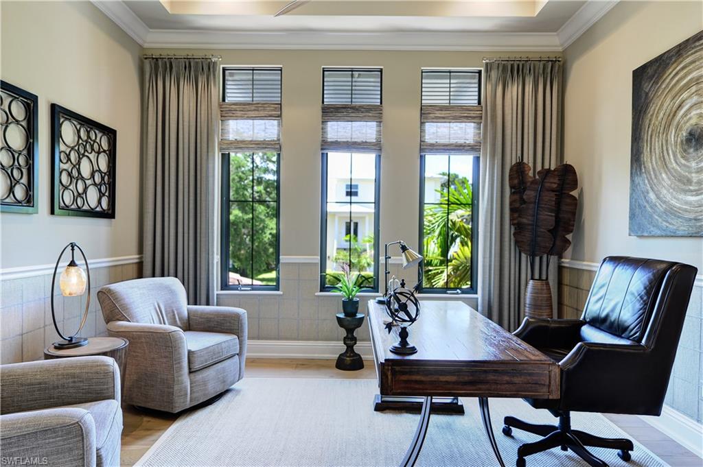 IMPERIAL SHORES - Residential