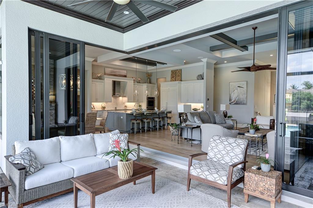 IMPERIAL SHORES - Residential