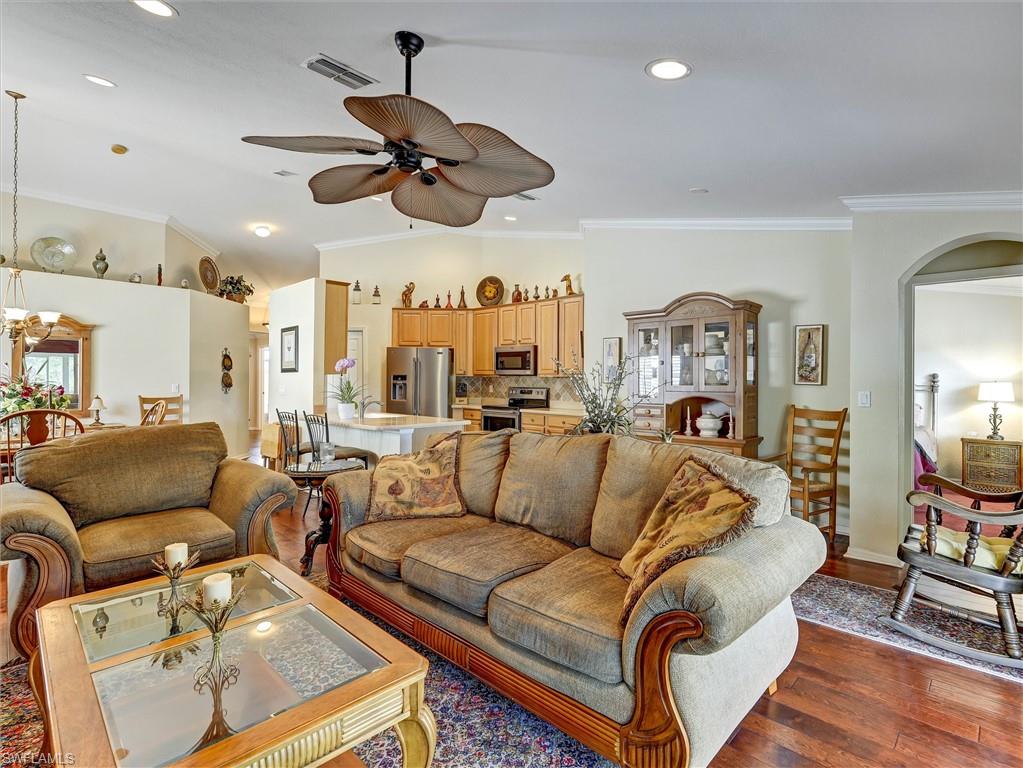 GLENMOOR GREENS - Residential