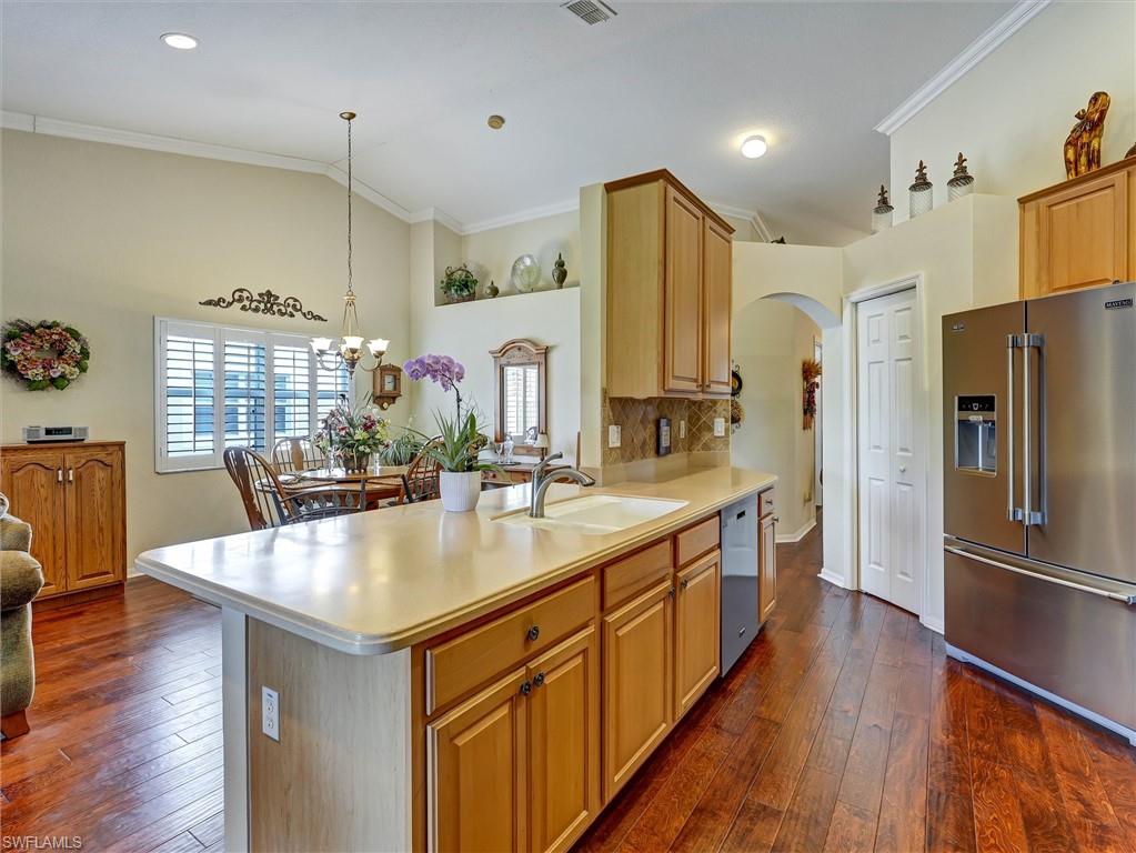 GLENMOOR GREENS - Residential