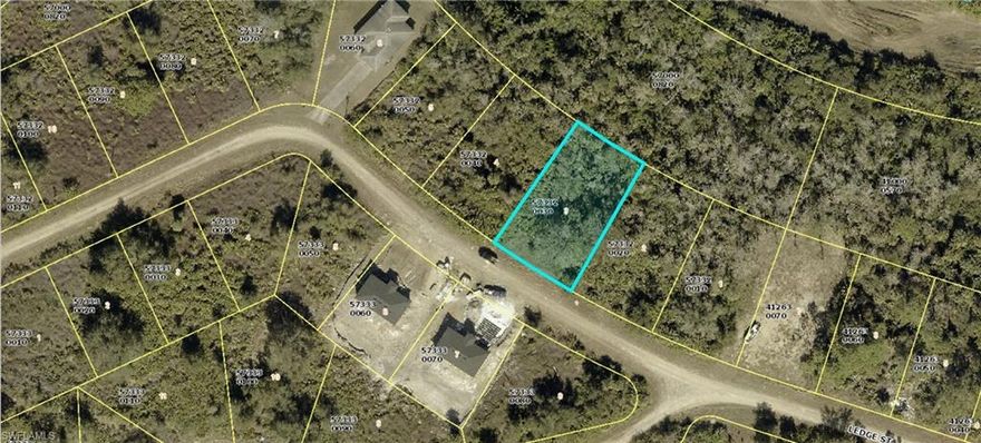 Excellent opportunity to own a vacant residential lot in the rapidly growing community of Lehigh Acres, FL. Located on a quiet street with new construction nearby, this property is ideal for building your dream home or holding as a smart investment.No HOA.
Don’t miss this chance to secure land in one of Southwest Florida’s most affordable and expanding areas.