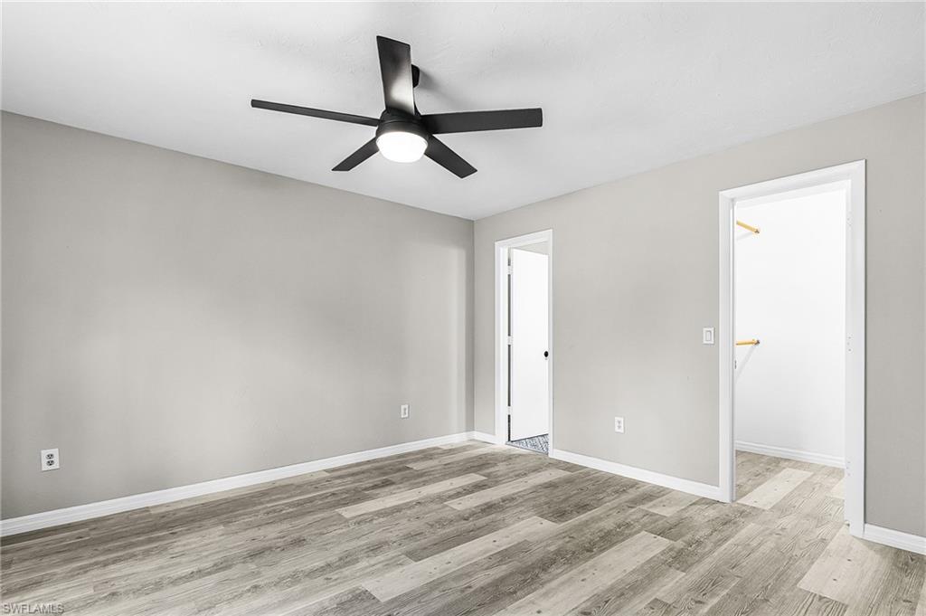 SAN CARLOS PARK - Residential