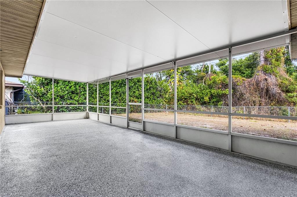 SAN CARLOS PARK - Residential