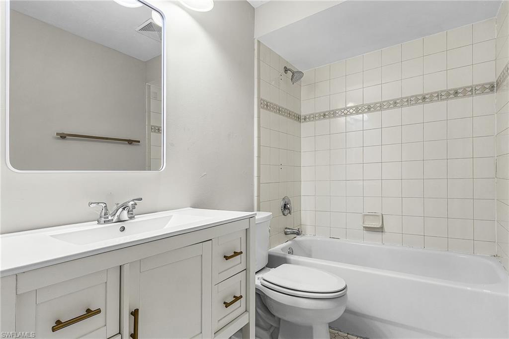 SAN CARLOS PARK - Residential