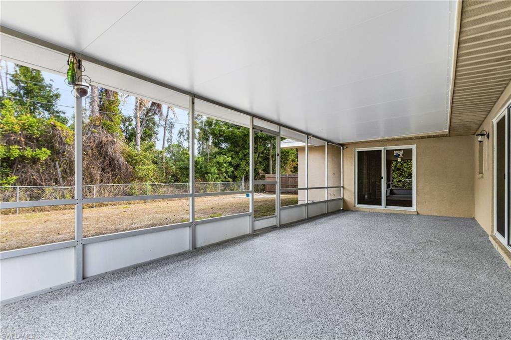 SAN CARLOS PARK - Residential