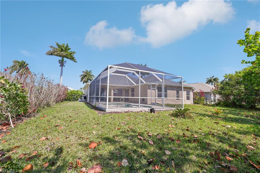 TOWN LAKES - Residential