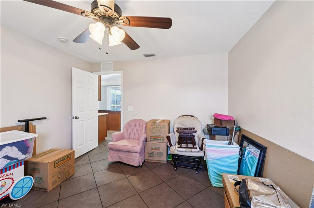 TOWN LAKES - Residential