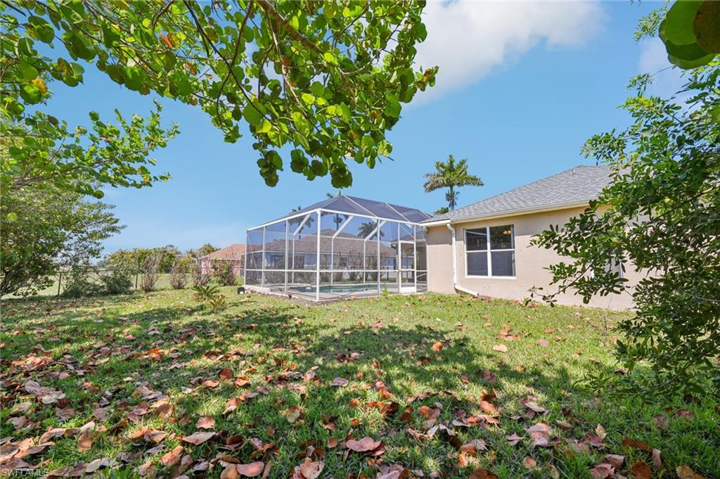 TOWN LAKES - Residential